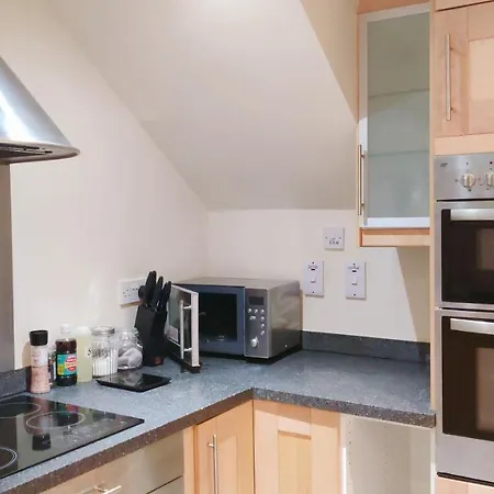 Full Nature Views Dancinglivingroom French Flat Whitby